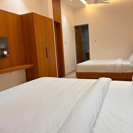 שירדי Hotel Neem Heritage מראה חיצוני תמונה