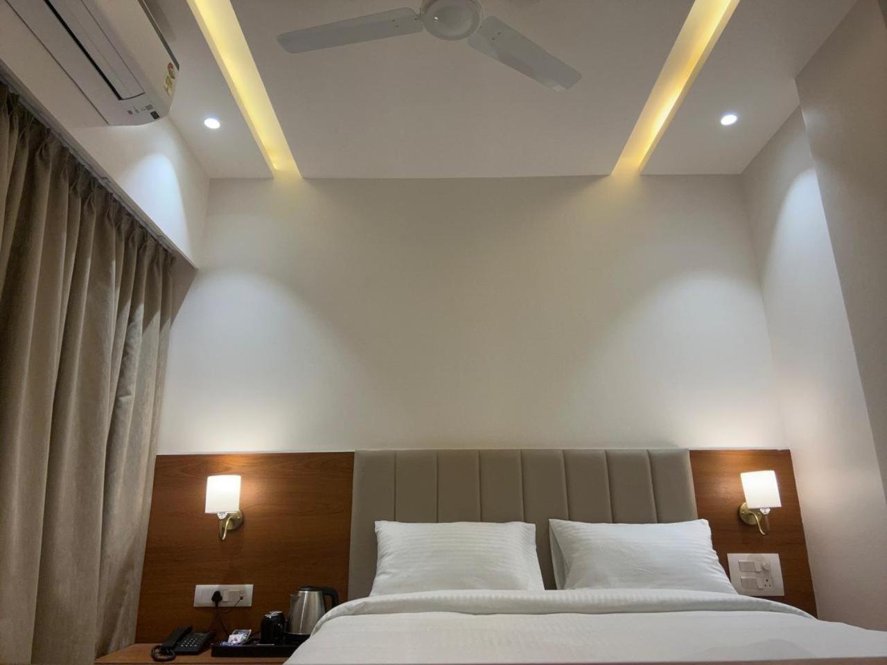 שירדי Hotel Neem Heritage מראה חיצוני תמונה