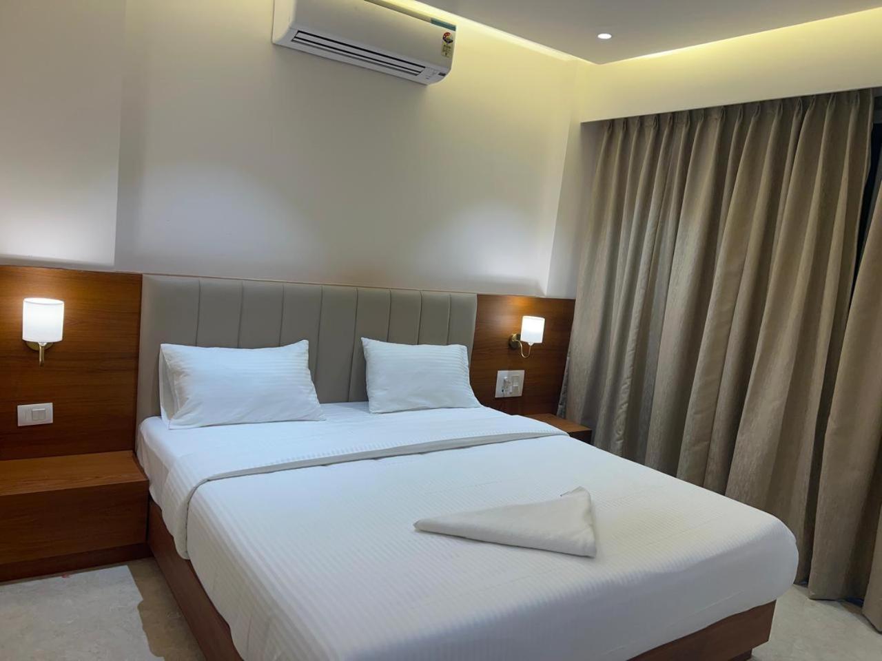 שירדי Hotel Neem Heritage מראה חיצוני תמונה
