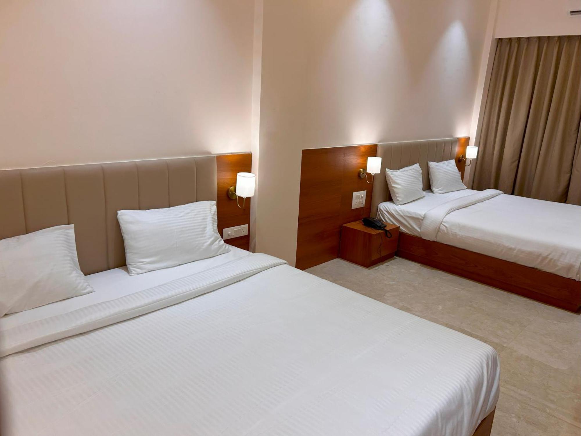 שירדי Hotel Neem Heritage מראה חיצוני תמונה